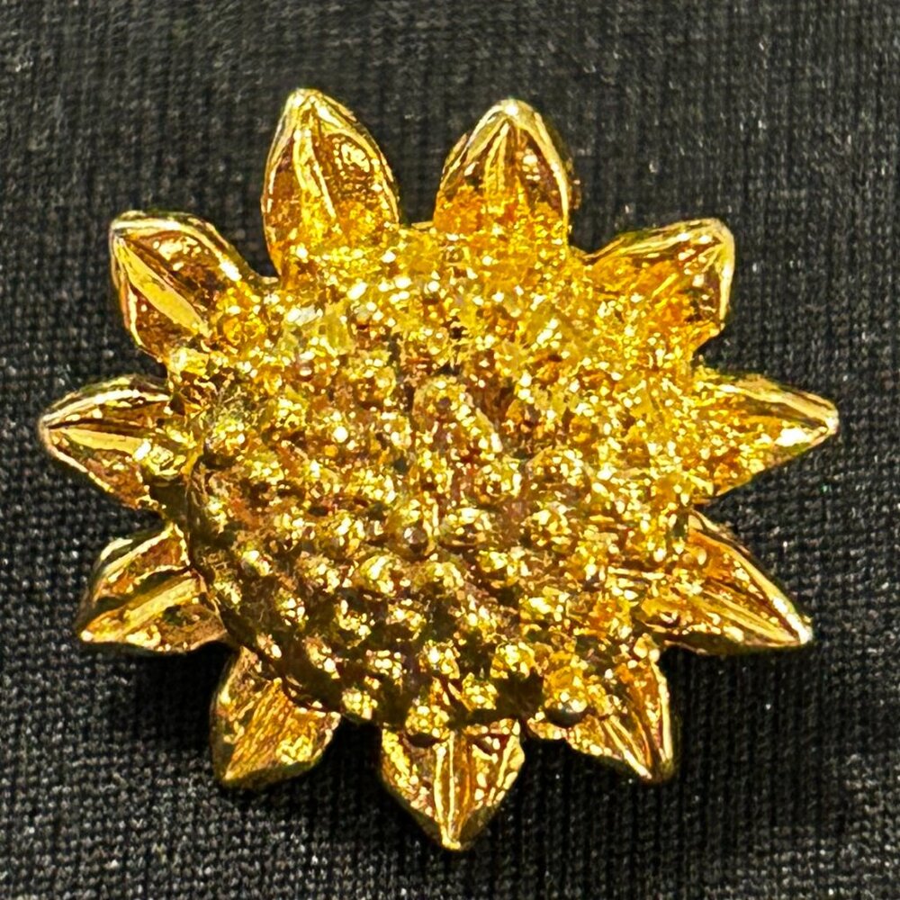 Vintage Sunflower Pin